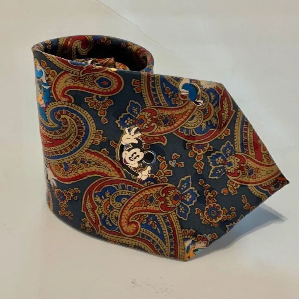 Vintage Disney 100% Silk Tie. Mickey, Goofy and Donald Duck. Paisley. Too cute